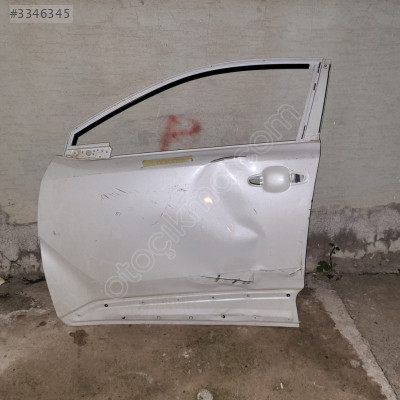 Toyota Chr sol ön kapı