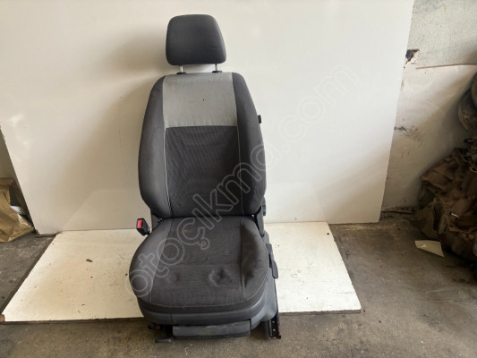 VOLKSWAGEN CADDY ŞÖFÖR KOLTUĞU AİRBAG VAR