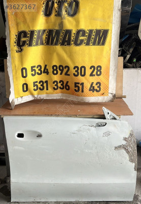 Mercedes CLA W118 Modeli için Sağ Ön Kapı Çıkma Parçası