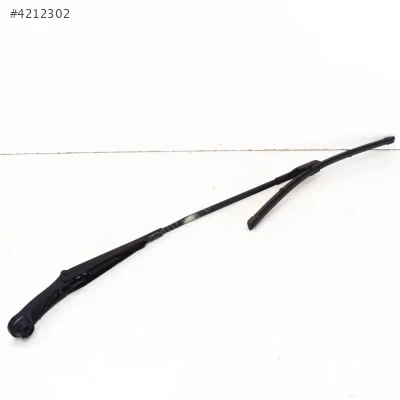 81B955408 ORJİNAL  SİLECEK KOLU SAĞ AUDI Q2 2017>