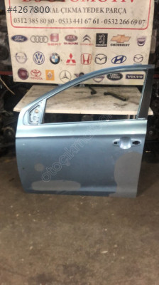 2011-2013 HYUNDAİ İ20 SOL ÖN KAPI