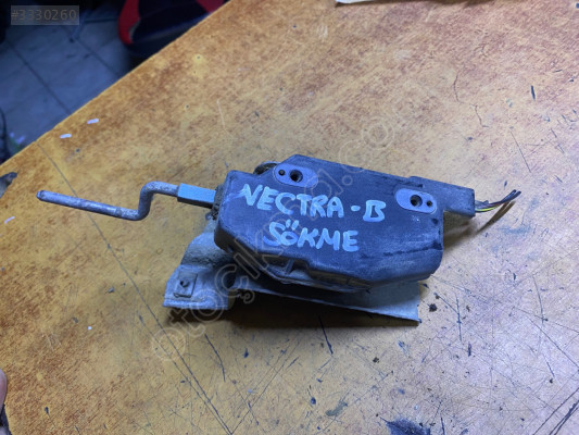 OPEL VECTRA B DEPO YAKIT KİLİT MOTORU SÖKME 90568457 CANCAN OPEL