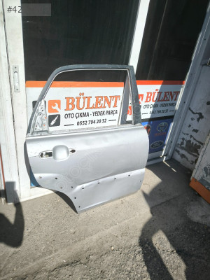 Kia Sportage sağ arka kapı orijinal çıkma