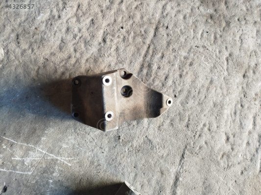 Porsche Cayenne klima bağlantı takozu