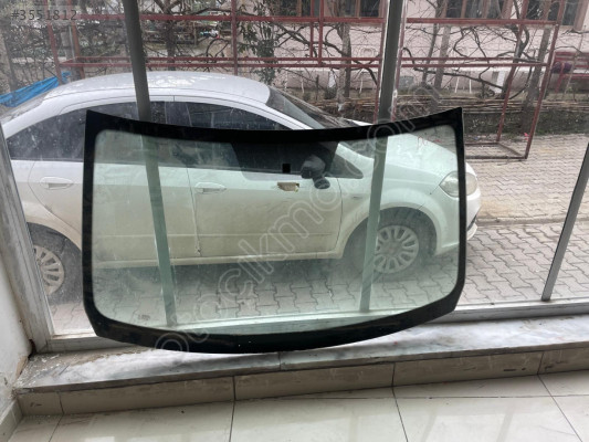 Dacia duster ön cam orijinal