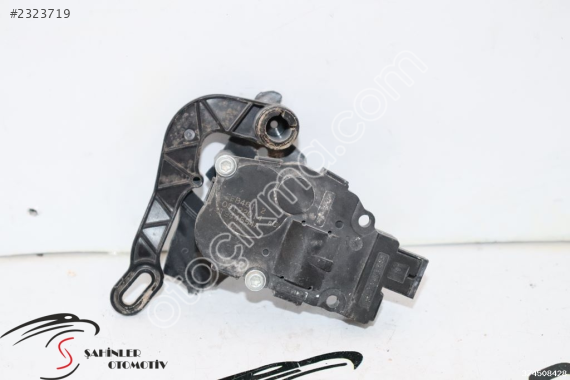 MERCEDES C SERİSİ A205 W205 KALORİFER AYAR MOTORU 412650750