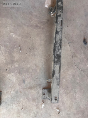 Foed focus arka tampon demiri