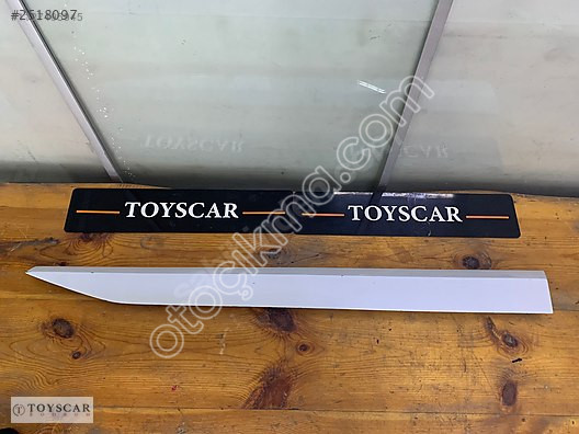 Skoda Superb Sağ Ön Kapı Bandı Çıkma 2015- 3V0853294 - 3V085
