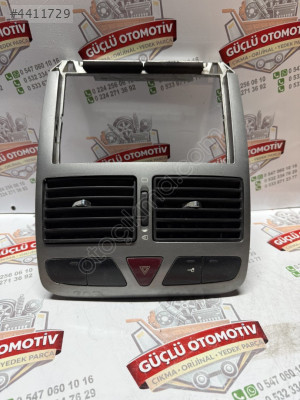 PEUGEOT 307 TEYP ÇERÇEVESİ HAVA MENFEZİ DÖRTLÜ ORİJİNAL SÖKME