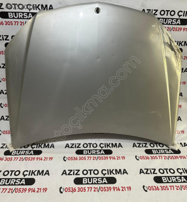 C180 MOTOR KAPUTU ORJİNAL ÇIKMA