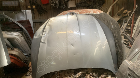 Skoda süperb ön kaput