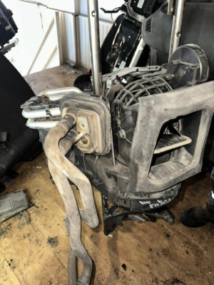 FORD FOCUS 3 KALORİFER KUTUSU ÜÇEL OTO ÇIKMA BURSA