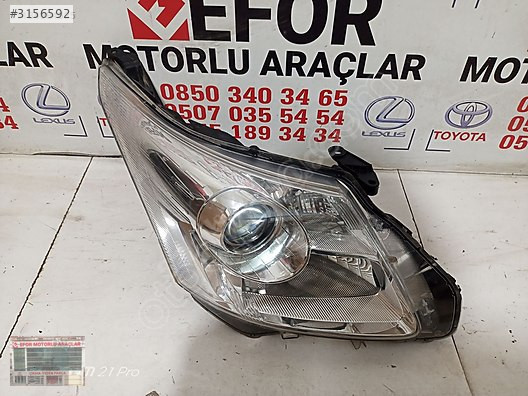 TOYOTA AVENSİS SAĞ FAR ÇIKMA ORİJİNAL PARÇA 2009-2011