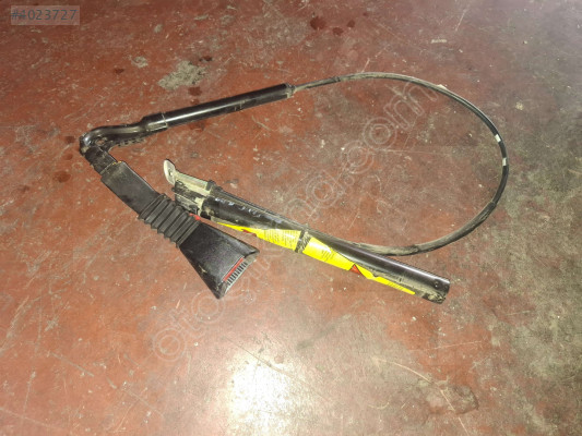ÖZMEN OPEL ASTRA F SAĞ ÖN EMNİYET KEMERİ TOKASI AKTİFİ