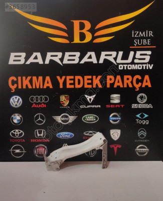 AUDİ TT SAĞ ÖN ÇAMURLUK BAĞLANTI SACI 8J0821136F