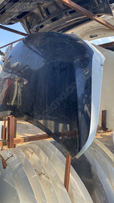 2011 model Toyota corolla ön motor kaputu