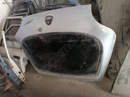 Ford Fiesta flair arka bagaj kapağı