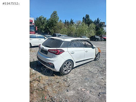 HYUNDAİ İ20 2019 MODEL SAĞ ÖN ARKA DOLU KAPI SÖKME