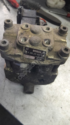 Bmw e34 abs beyni orjinal çıkma