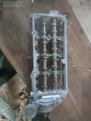 Volkswagen gurubu ve Audi A5 8T 8F Motor kapağı 04L103308D