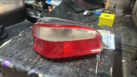 Citroen Saxo sol arka stop çıkma