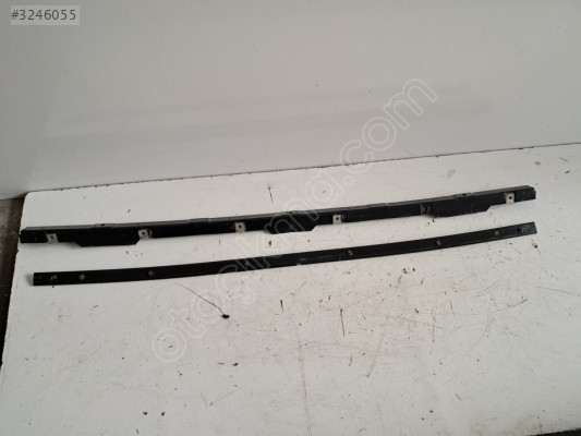 AUDİ A3 - HATCHBACK ARKA TAMPON ÜST BAĞLANTI AYAKLARI