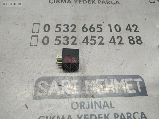 ÇIKMA SKODA OCTAVİA MERKEZİ KİLİT RÖLESİ 242 1U0941243C