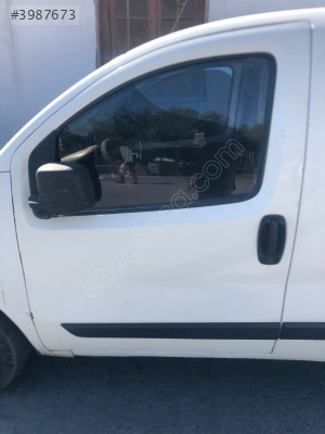Fiat Fiorino sol ön kapı dolu hatasız
