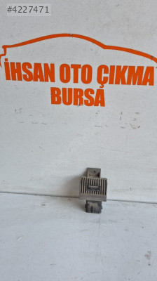 TRAFIC MK2 KIZDIRMA BUJİ RÖLESİ ZAMAN KONTROL ÜNİTESİ 9640469680