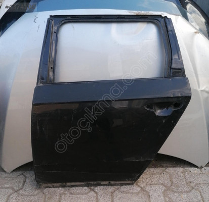 Volkswagen Passat B7 Variant Sol Arka Kapı Orijinal Çıkma