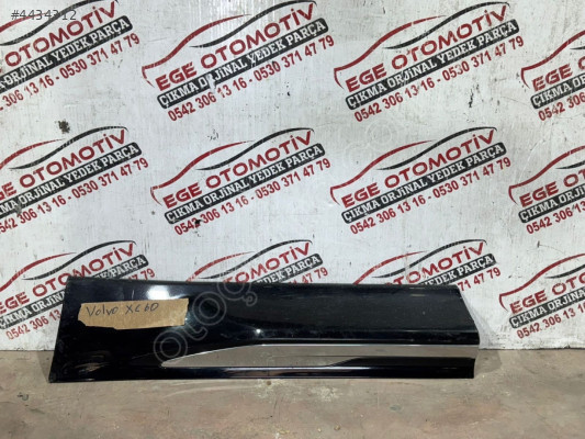 VOLVO XC60 SAĞ SOL ARKA KAPI ALT  BANDI ORJINAL