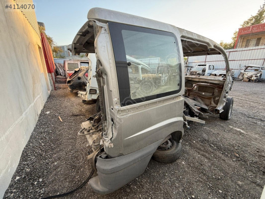 FİAT DOBLO SAĞ ARKA ÇAMURLUK CAMI , DOBLO SAĞ ARKA KELEBEK CAMI
