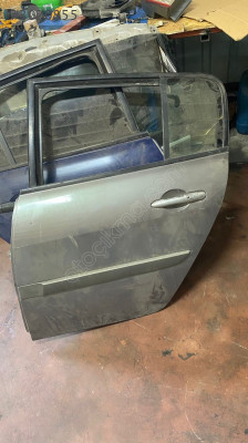 Megane 2 sol arka kapı