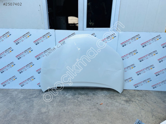 Toyota C.HR motor kaputu (hasarlı parça)