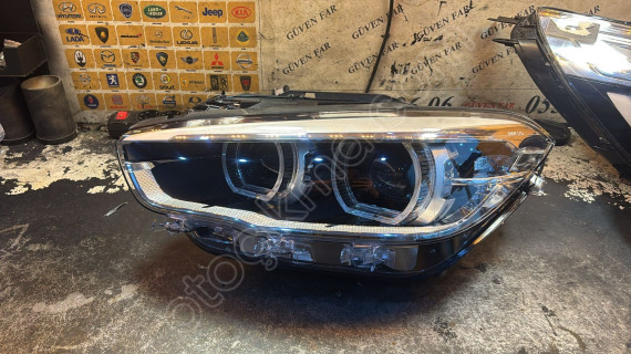 BMW 1 SERİ F20 LCİ SOL FAR