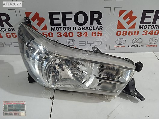 TOYOTA HİLUX DÜZ SAĞ FAR ÇIKMA ORİJİNAL PARÇA 2016-2020
