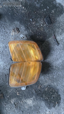 Mercedes w124 sağ sol ön sinyal lambası