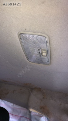 TOYOTA HİLUX 2020-2023 ARKA TAVAN LAMBASI  (XS2104S25)