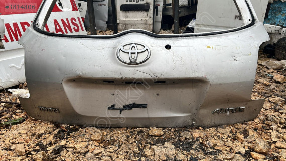 TOYOTA AURİS BAGAJ KAPAĞI ÇIKMA