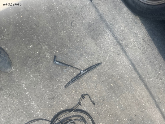 Connect arka  silecek kolu