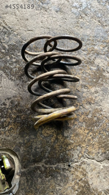 BMW E34 520 ön yaylar