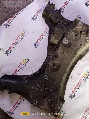 Renault Megane 2 ön travest orijinal çıkma yedek parça