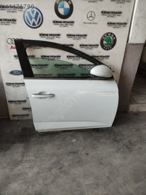 Renault Megane 4 sağ ön kapı