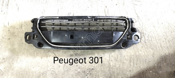 Peugeot 301 çıkma ön panjur