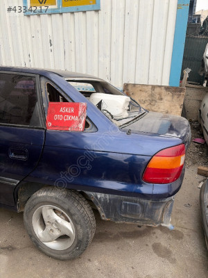 Astra f sol arka çamurluk sedan