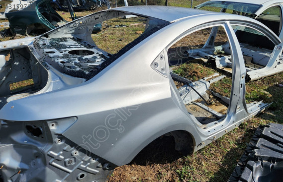 MAZDA 6 2010 ORİJİNAL KESME TAVAN+ARKA ÇAMURLUK