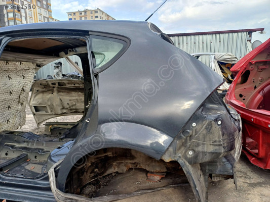 seat leon mk2 sol arka çamurluk