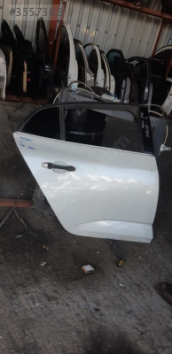 Renault Megane 4 İçin Sağ Arka Kapı Güçmanları