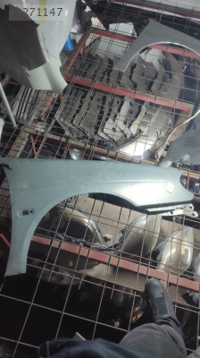 RENAULT MEGANE 1 SAĞ ÖN ÇAMURLUK