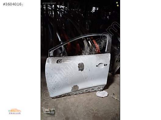 RENAULT CLIO4 SOL ÖN KAPI MERTLER OTO YEDEK PARÇADA